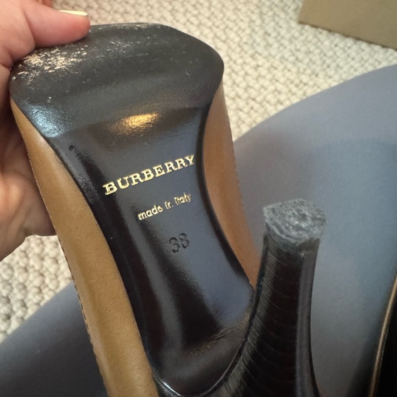 Burberry Brown Stiletto Heels with Iconic Plaid - Picture 3 of 5